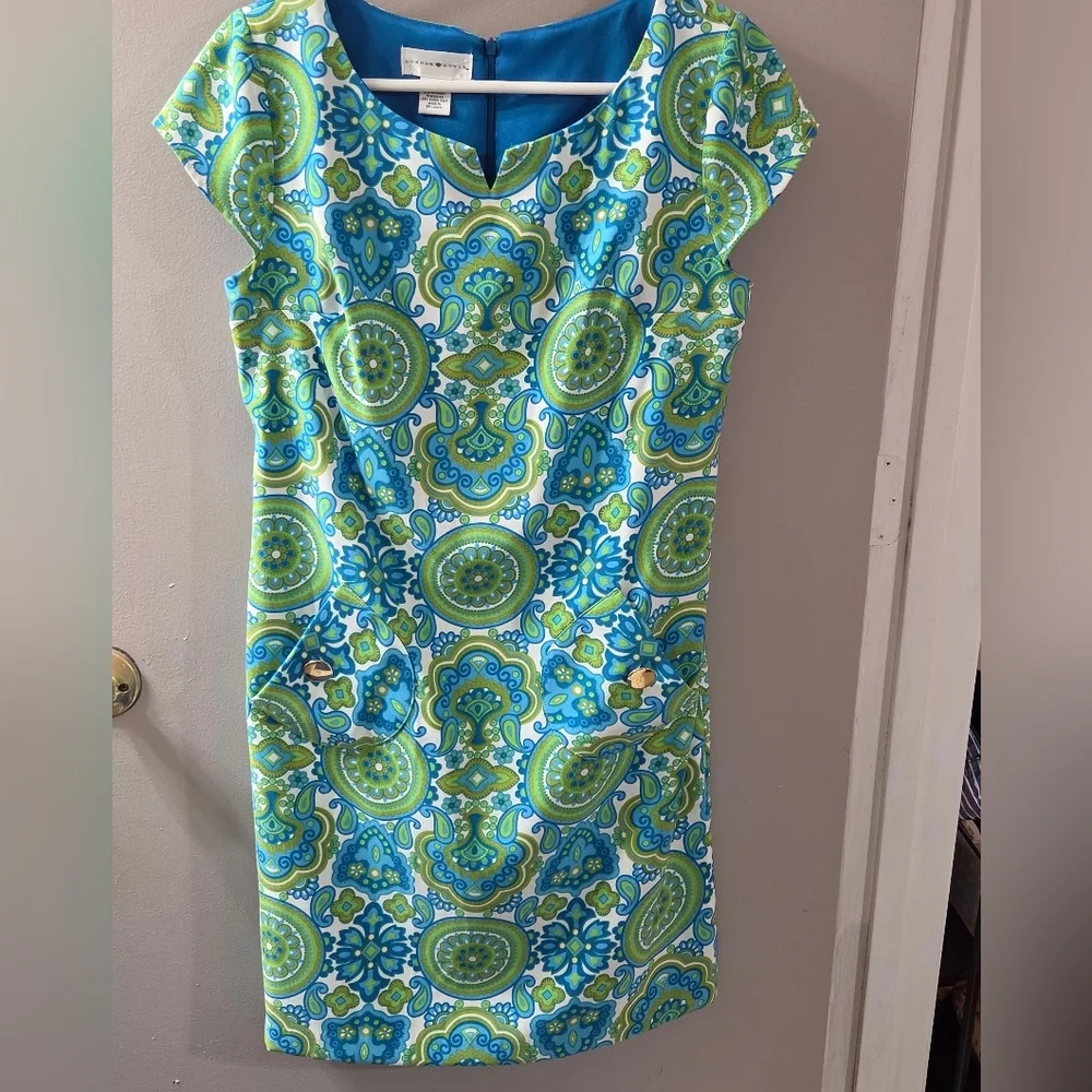 London Style Vibrant Blue & Green Paisley Cap-Sleeve Sheath Dress - Picture 1 of 6